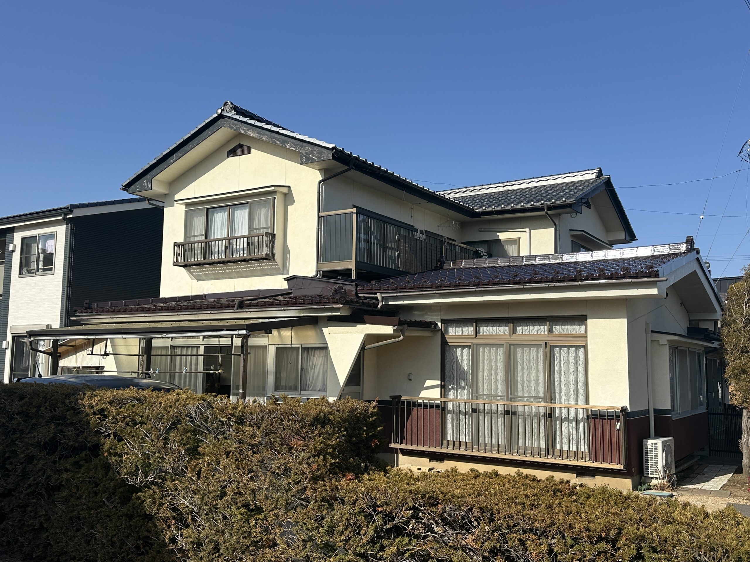 下屋根塗装(塩尻市)